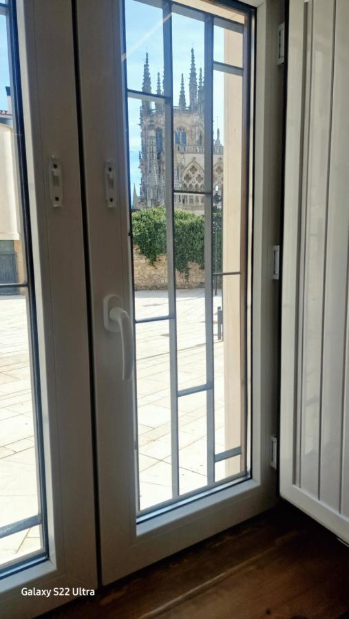 Ventana A Santa Maria Apartment Burgos Bagian luar foto