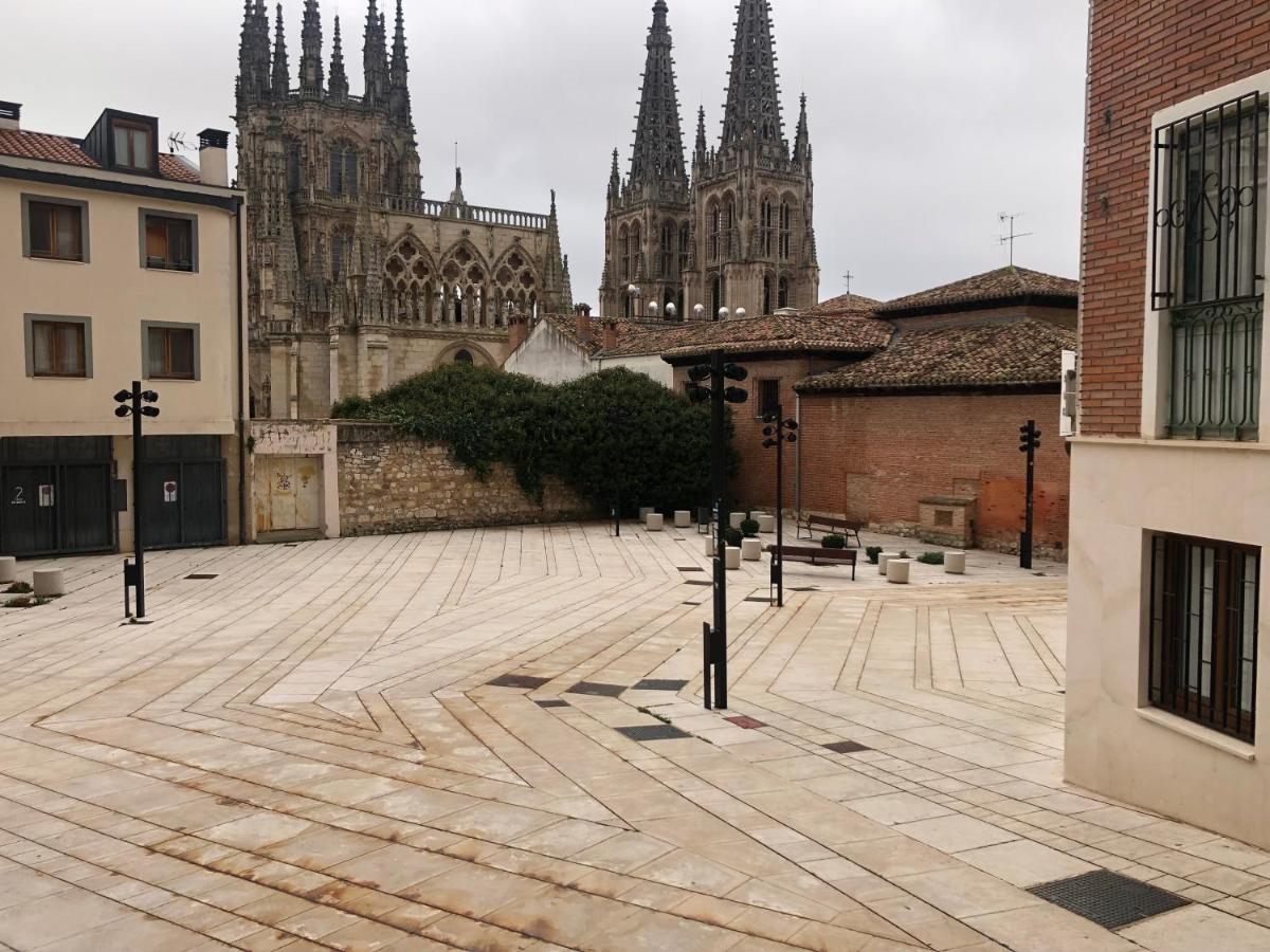 Ventana A Santa Maria Apartment Burgos Bagian luar foto